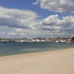 Ana - Wake Up To The Sea, Balcony, Terrace, Garden & Parking, - Dalmatia