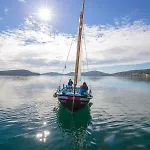 Ana - Wake Up To The Sea, Balcony, Terrace, Garden & Parking, - Dalmatia Lägenhet