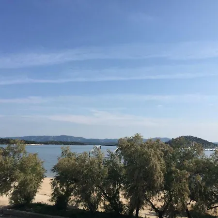 Ana With Sea View, Balcony, Garden & Bbq, - Dalmatia Apartment *