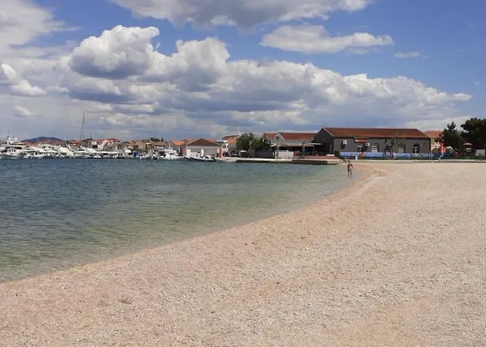 Ana - Wake Up To The Sea, Balcony, Terrace, Garden & Parking, - Dalmatia